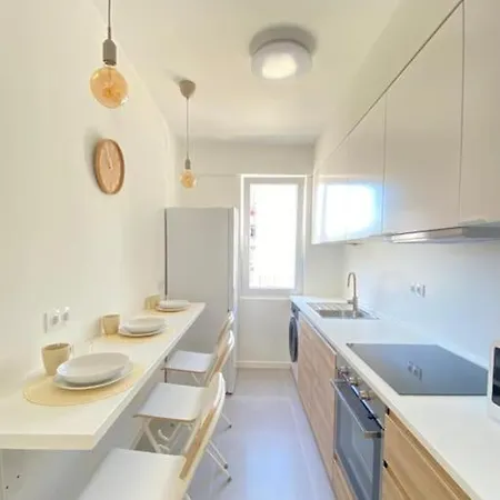 Апартаменты Vibescoruna- Lambre 19-21 *